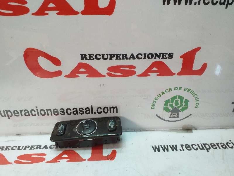 Recambio de mando elevalunas delantero izquierdo para mercedes-benz clase m (w163) 320 (163.154) referencia OEM IAM A1638200526 