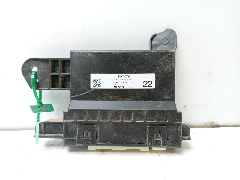 Recambio de modulo electronico para toyota c-hr referencia OEM IAM 88650F4211  