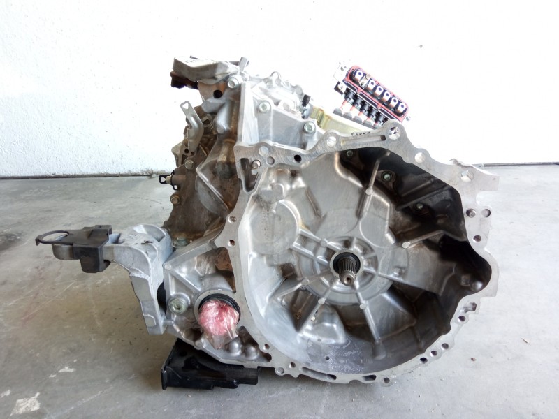 Recambio de caja cambios para toyota rav4 referencia OEM IAM TZ215XS002 3NM 