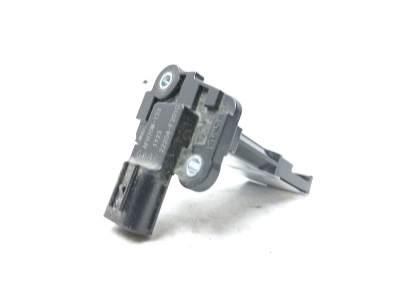 Recambio de caudalimetro para toyota yaris 1.5 16v cat referencia OEM IAM 22204F2010  