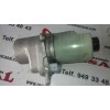 Recambio de bomba direccion para ford focus berlina (cap) ghia referencia OEM IAM 4M513K514AD  