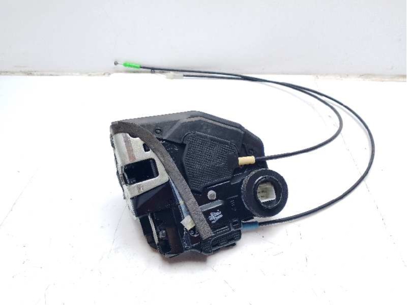 Recambio de cerradura puerta delantera izquierda para toyota verso referencia OEM IAM 6904002210  