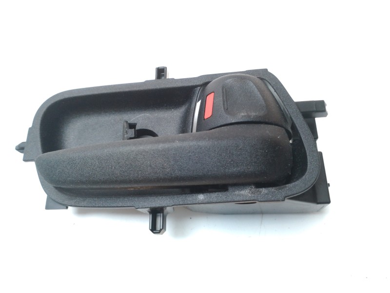 Recambio de maneta interior delantera derecha para toyota yaris referencia OEM IAM 69205K0050C1  