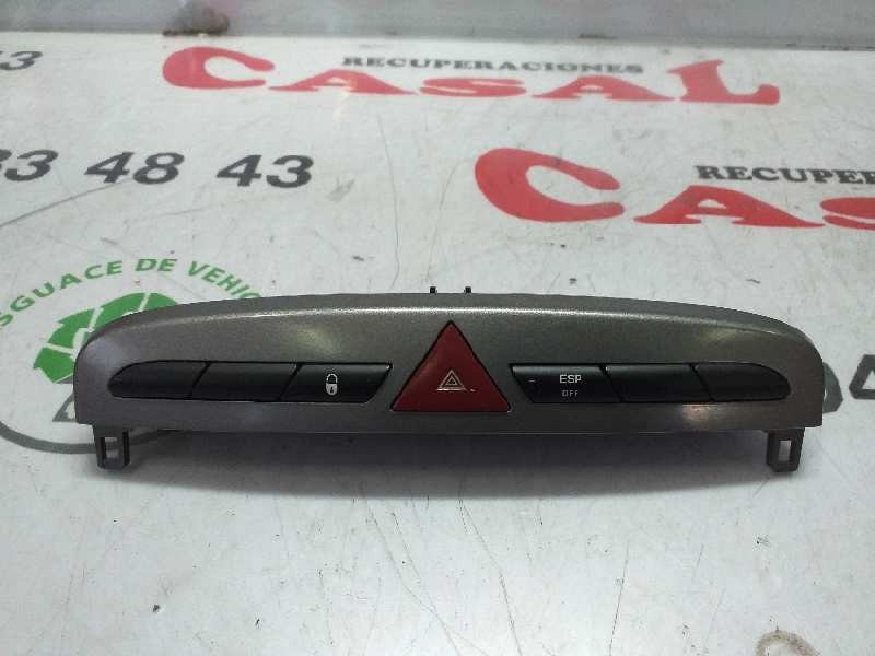 Recambio de mando multifuncion para peugeot 308 active referencia OEM IAM 9659215177  