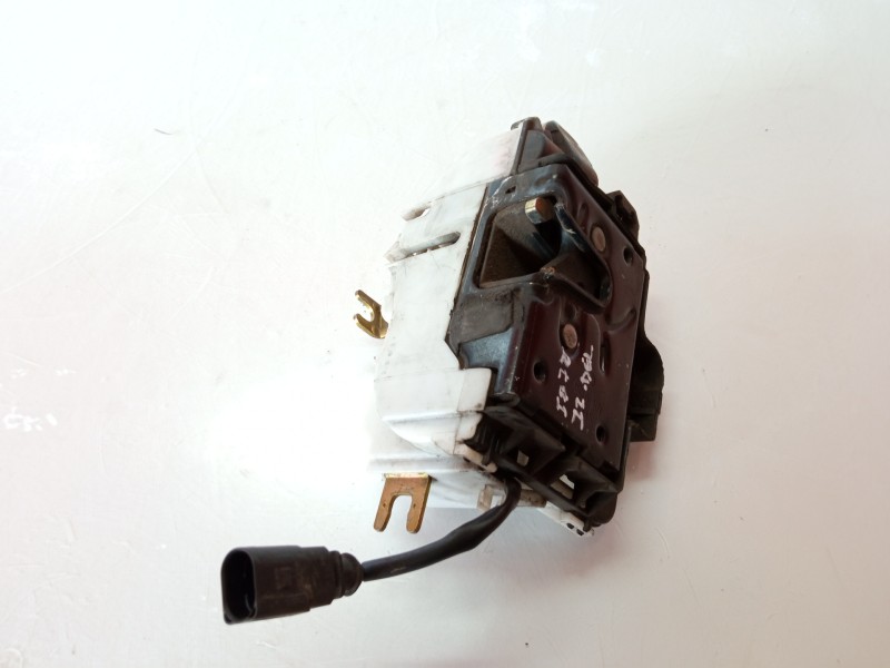 Recambio de cerradura puerta delantera derecha para seat ibiza (6k1) select referencia OEM IAM   