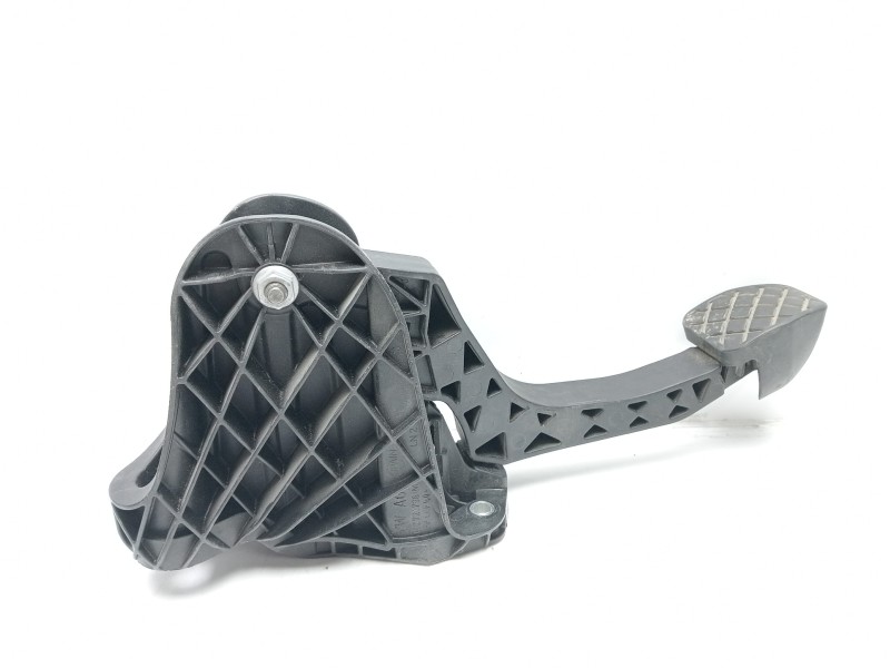 Recambio de pedal embrague para audi a3 (8p) 2.0 tdi ambiente referencia OEM IAM 1K0721796M  