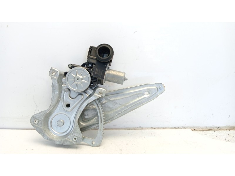Recambio de elevalunas trasero izquierdo para toyota c-hr referencia OEM IAM 69840F4010  