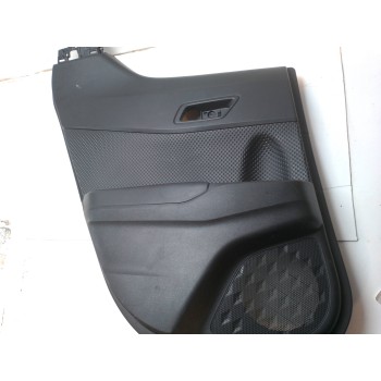 GUARNECIDO PUERTA TRASERA IZQUIERDA 67640F4060C0 67061F4170 