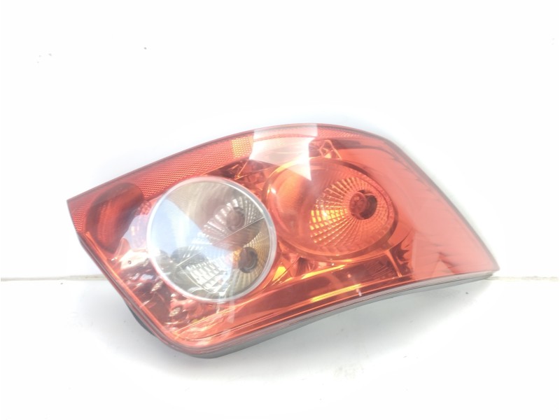 Recambio de piloto trasero izquierdo para renault megane ii berlina 5p referencia OEM IAM 8200142688  