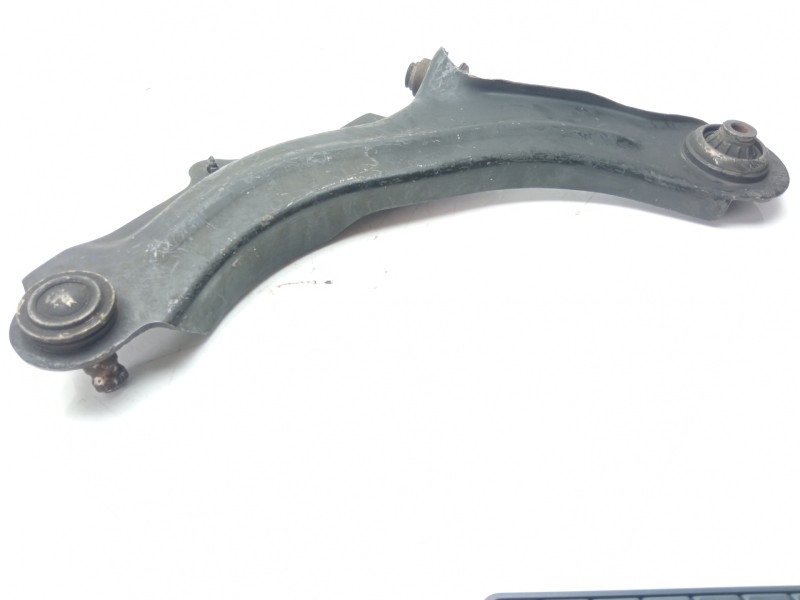 Recambio de brazo suspension inferior delantero derecho para renault scenic ii grand pack authentique referencia OEM IAM   