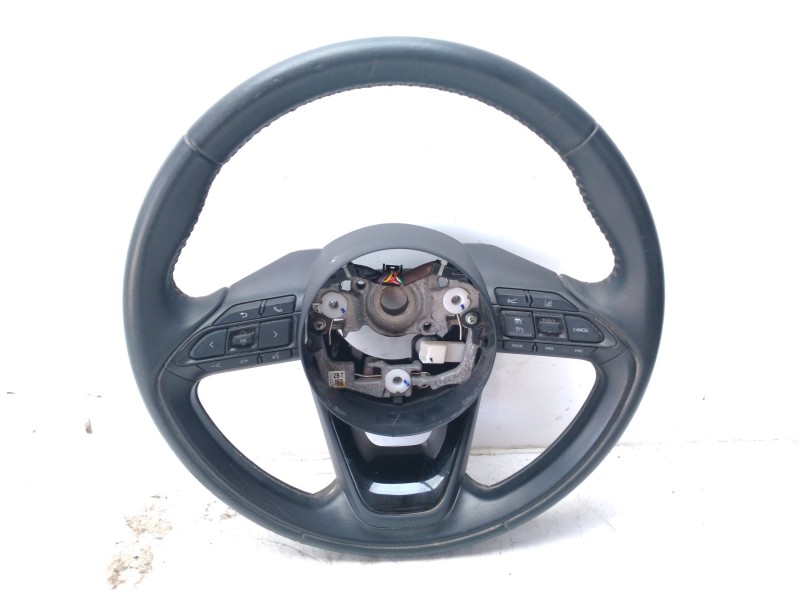 Recambio de volante para toyota yaris 1.5 16v cat referencia OEM IAM 84250K0040C5  
