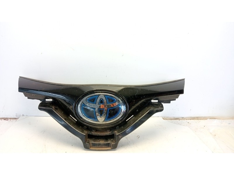 Recambio de rejilla delantera para toyota c-hr referencia OEM IAM 88215F4010 88210F4011 / 53111F4901 