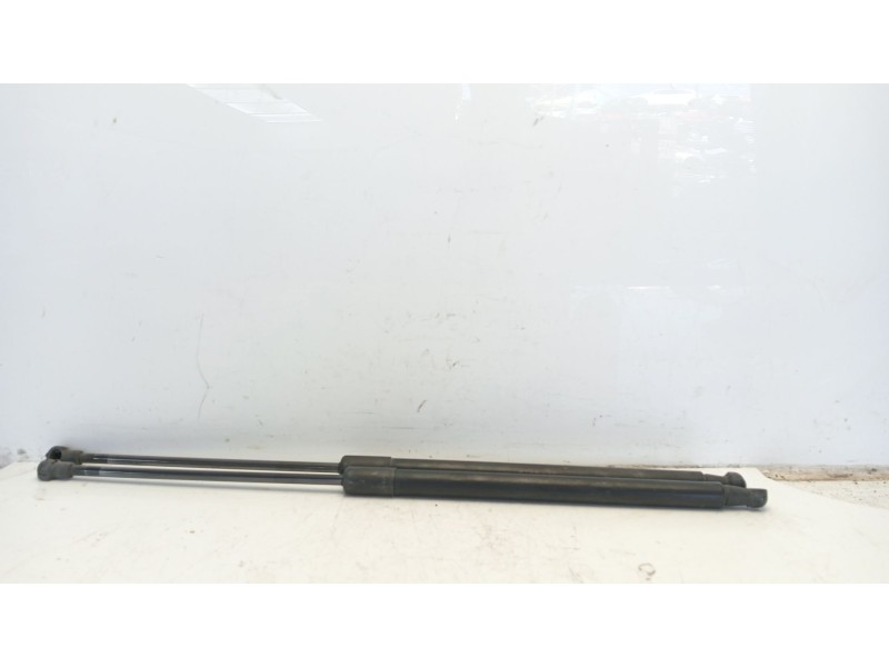 Recambio de amortiguadores maletero / porton para toyota c-hr referencia OEM IAM 90450JD01B  