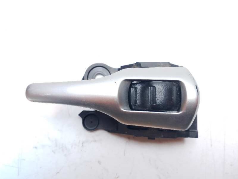 Recambio de maneta interior trasera izquierda para toyota verso referencia OEM IAM 6920602120B3  
