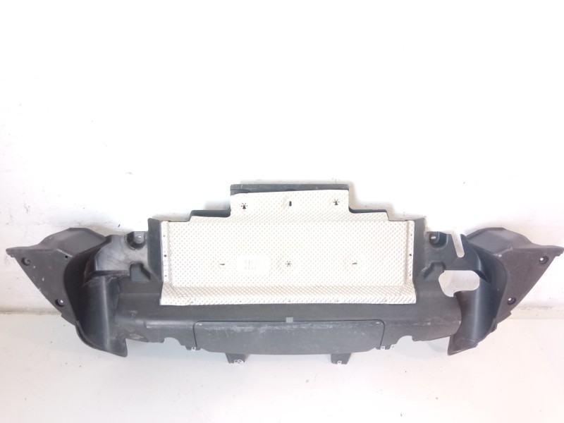Recambio de molduras traseras para land rover discovery sport hse referencia OEM IAM 17A750C FK72589N836A 