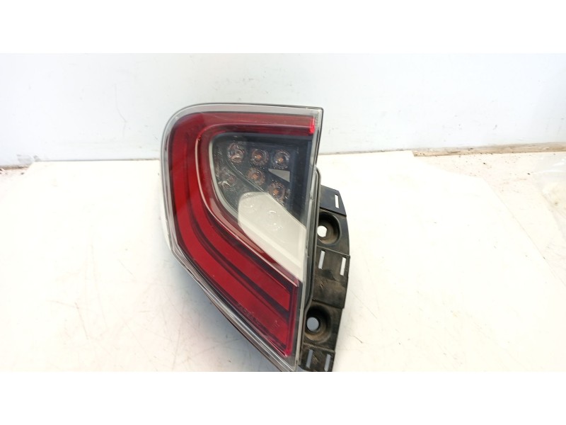 Recambio de piloto trasero izquierdo para toyota c-hr referencia OEM IAM 81560F4031  