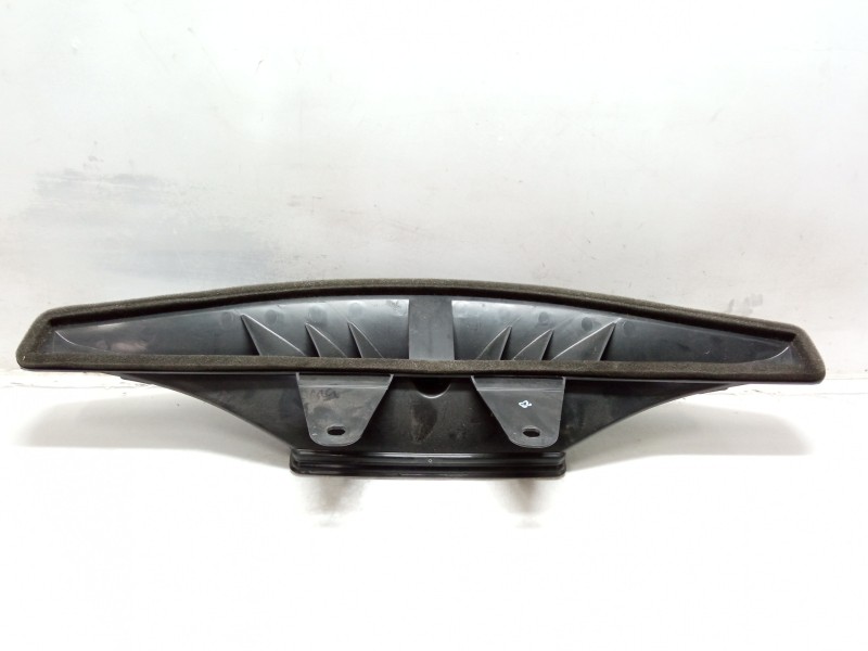 Recambio de moldura para audi a1 sportback (8xa) ambition referencia OEM IAM 8X0858431  