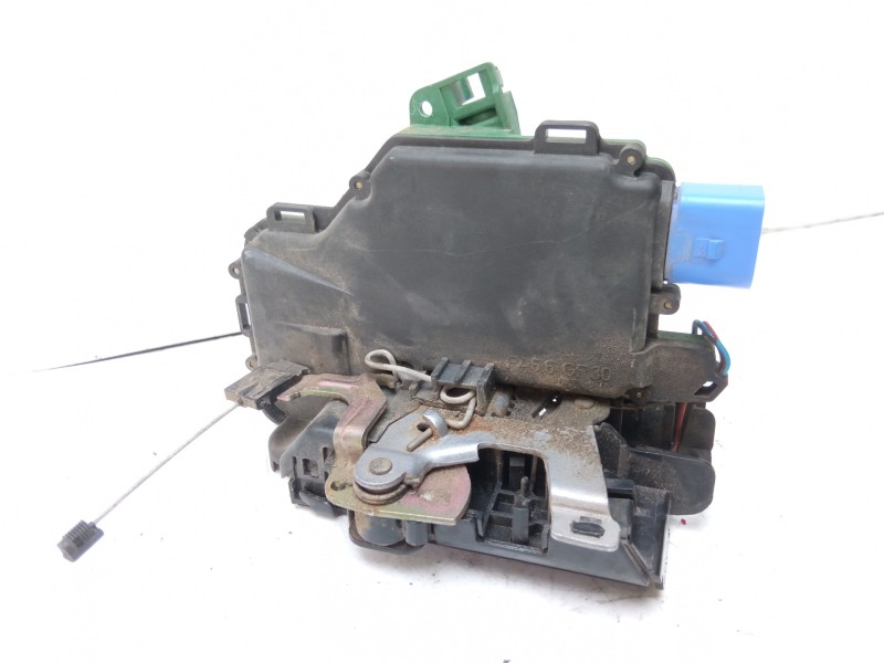 Recambio de cerradura puerta delantera derecha para seat ibiza (6l1) 1.4 16v referencia OEM IAM 3B4839016AJ  
