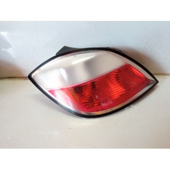 PILOTO TRASERO IZQUIERDO 93190304 