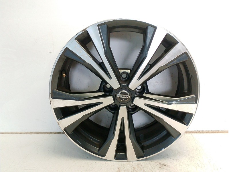 Recambio de llanta para nissan qashqai ii (j11, j11_) 1.3 dig-t referencia OEM IAM D0C00HV03B  