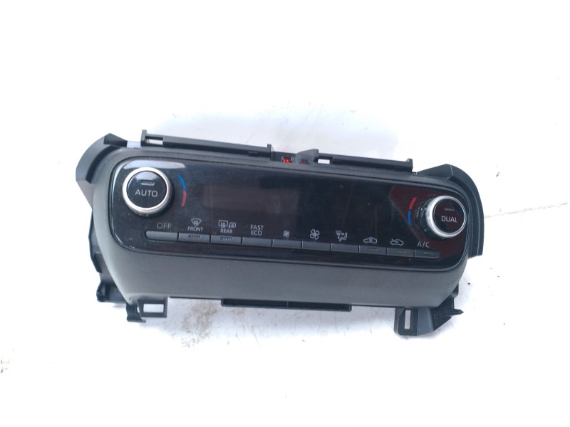 Recambio de mando climatizador para toyota yaris 1.5 16v cat referencia OEM IAM 55900K0070  