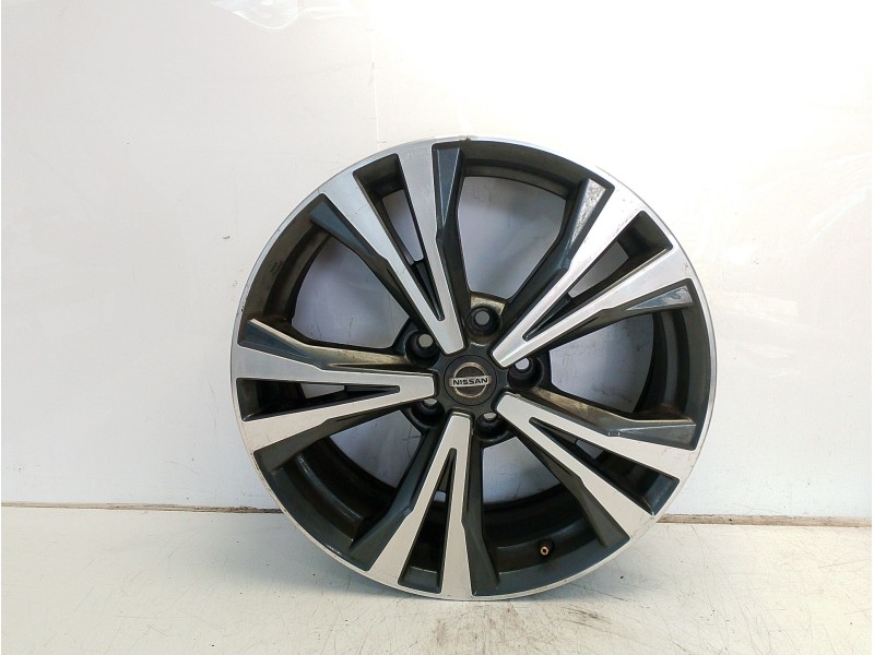 Recambio de llanta para nissan qashqai ii (j11, j11_) 1.3 dig-t referencia OEM IAM D0C00HV03B  