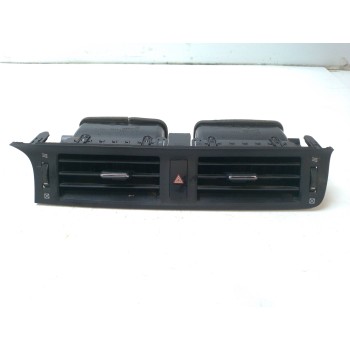 REJILLA AIREADORA 5567076010C0 