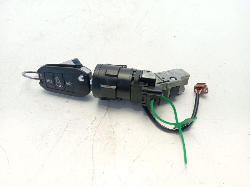 Recambio de conmutador de arranque para toyota proace verso referencia OEM IAM SU001B2215  