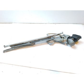 ELEVALUNAS DELANTERO IZQUIERDO 698200F020 
