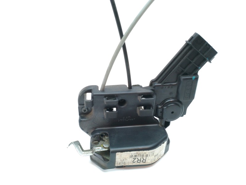 Recambio de cerradura puerta trasera derecha para kia carens 2.0 crdi referencia OEM IAM 814201D010  