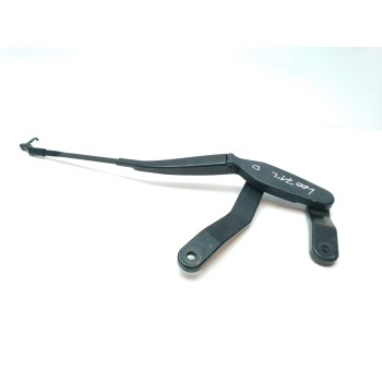 BRAZO LIMPIA DELANTERO DERECHO A2128200944 
