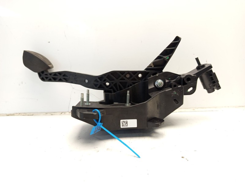 Recambio de pedal freno para peugeot 2008 (p1) active referencia OEM IAM 9824311680  