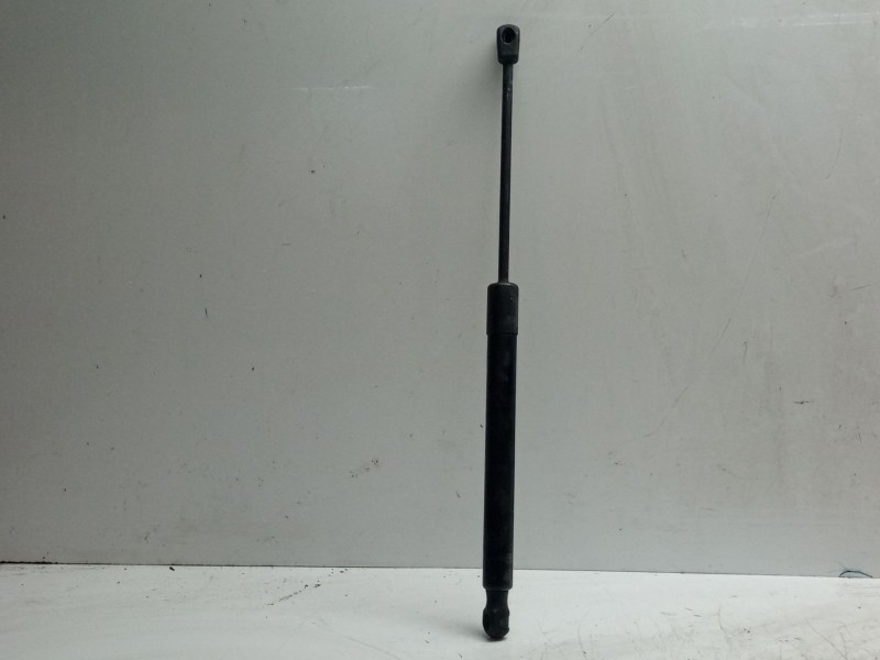 Recambio de amortiguador porton trasero derecho para volkswagen golf vi (5k1) advance referencia OEM IAM 5K6827550  