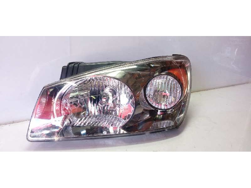 Recambio de faro izquierdo para kia cerato i hatchback (ld) 1.5 crdi referencia OEM IAM 921012F210  