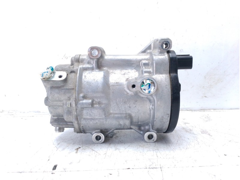 Recambio de compresor aire acondicionado para toyota yaris 1.5 16v cat referencia OEM IAM 88370K0010 0424000741 