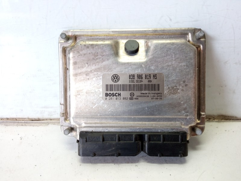 Recambio de centralita motor uce para audi a3 (8l) 1.9 tdi referencia OEM IAM 038906019NS 0281013082 