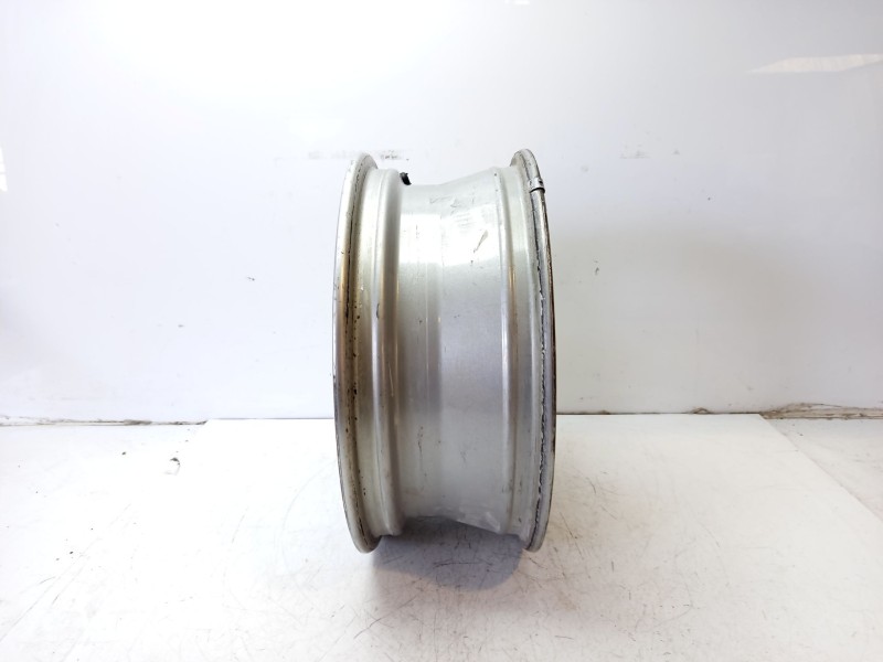 Recambio de llanta para opel corsa e 1.4 referencia OEM IAM 13374019  