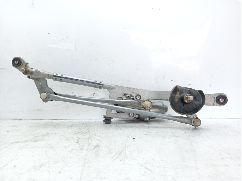 Recambio de motor limpia delantero para toyota yaris 1.5 16v cat referencia OEM IAM 85110K0120  