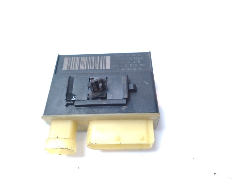Recambio de caja precalentamiento para peugeot partner kombi 1.6 blue-hdi fap referencia OEM IAM 9652021180  