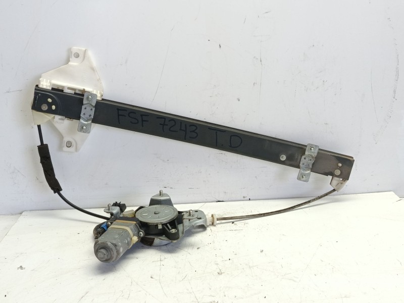 Recambio de elevalunas delantero derecho para chevrolet captiva (c100, c140) 2.0 d 4wd referencia OEM IAM 96624335  