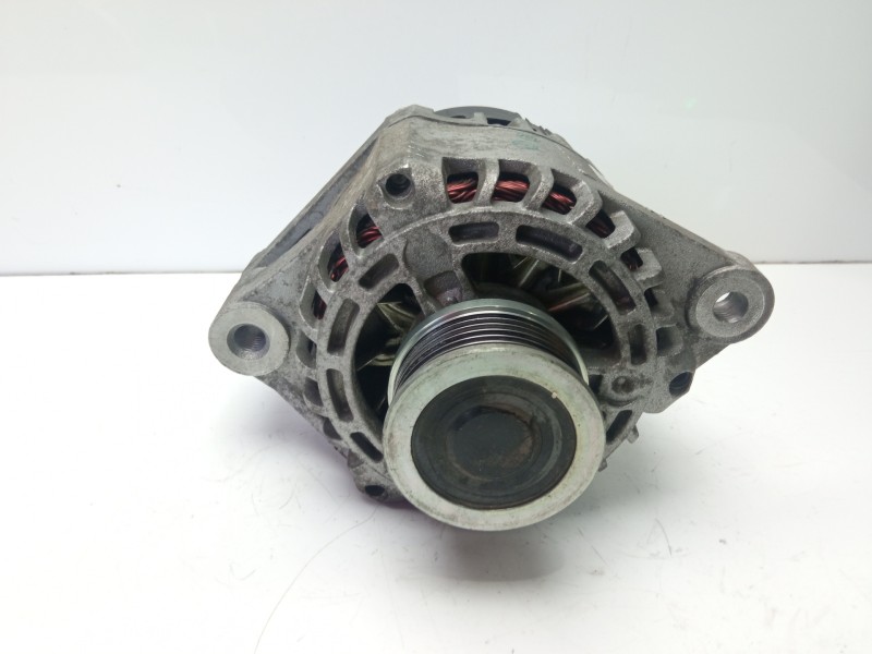 Recambio de alternador para suzuki sx4 rw (ey) 1.9 ddis turbodiesel referencia OEM IAM 063377005010 279113 
