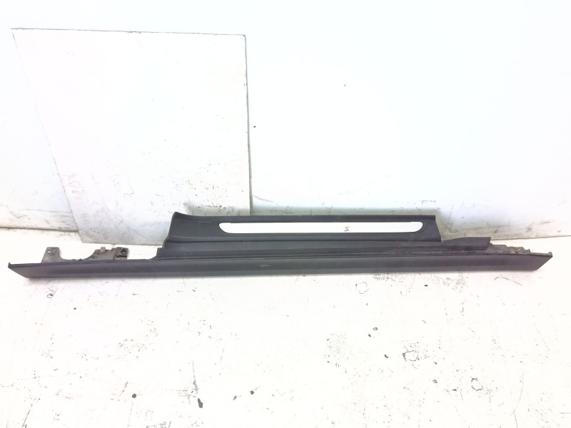 Recambio de moldura para mini mini (f56) cooper s referencia OEM IAM 51775A3DE52 16189910GB 5177300818