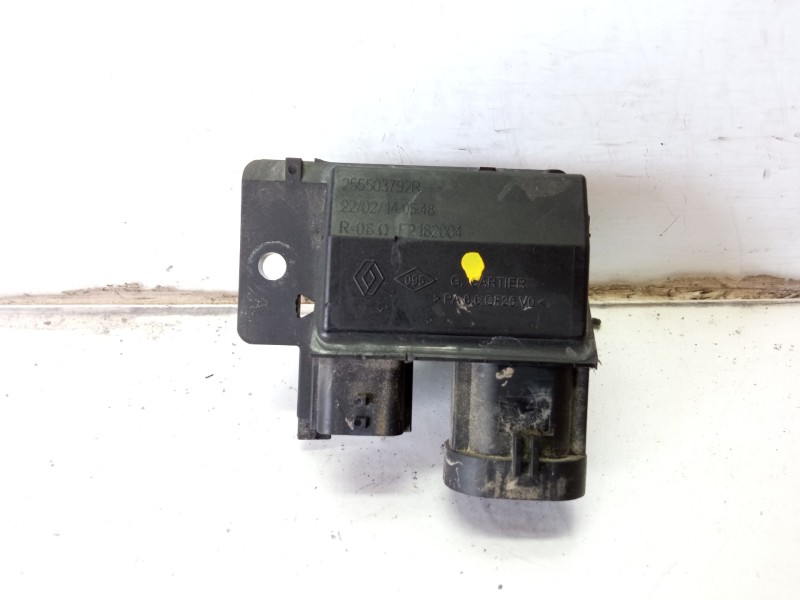 Recambio de resistencia calefaccion para renault clio iv dynamique referencia OEM IAM 255503792R  