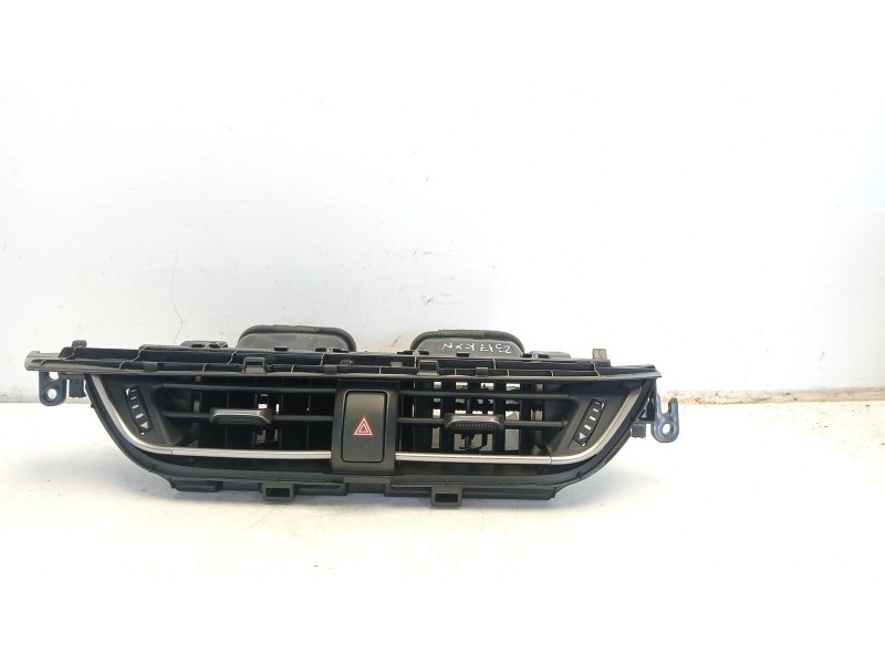 Recambio de rejilla aireadora para toyota c-hr referencia OEM IAM 55670F4010  