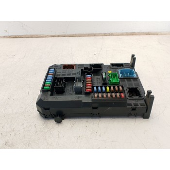 CAJA RELES / FUSIBLES 6500J5 