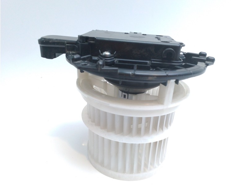 Recambio de motor calefaccion para toyota rav 4 referencia OEM IAM 8710358080  