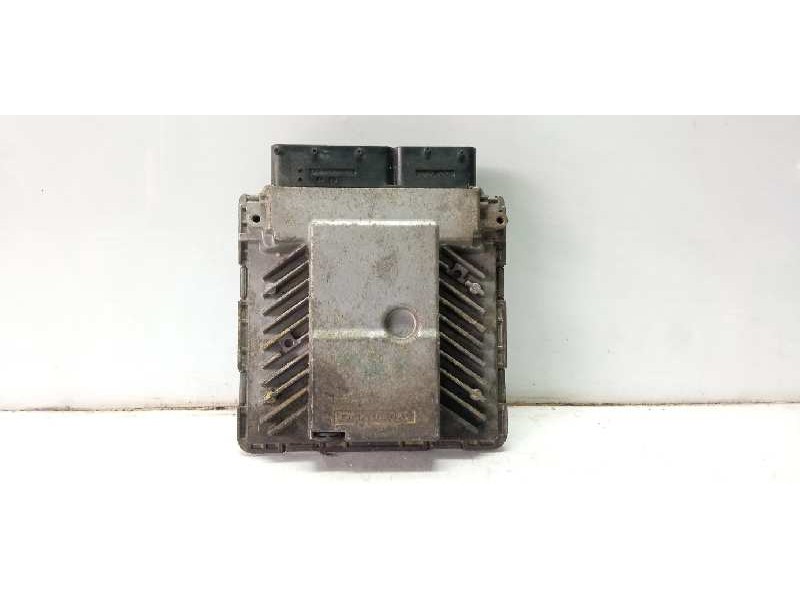 Recambio de centralita motor uce para volkswagen passat berlina (3c2) advance referencia OEM IAM 03G906018FG 5WP45614AA 