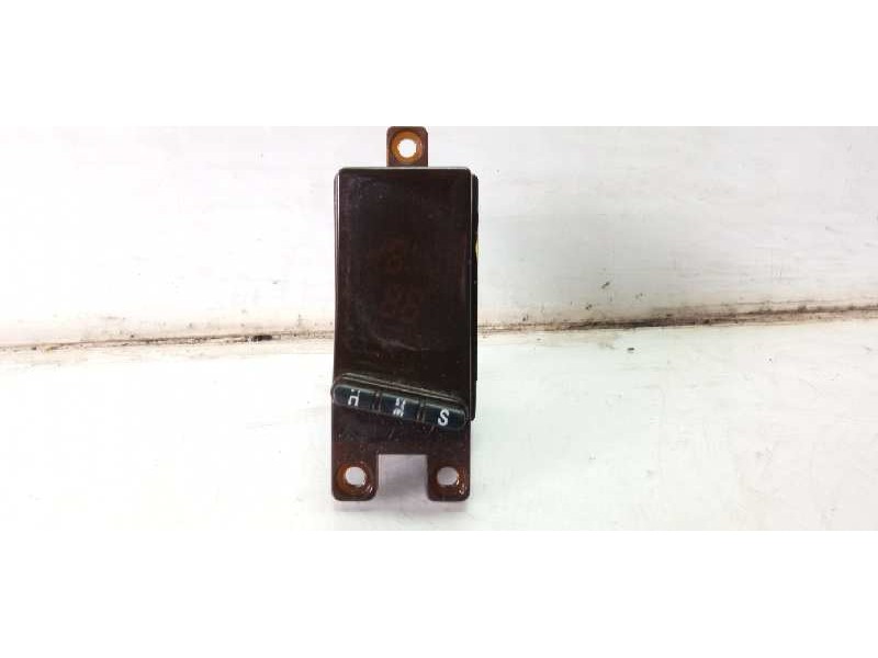 Recambio de pantalla multifuncion para ssangyong kyron 2.0 referencia OEM IAM 8111009000  