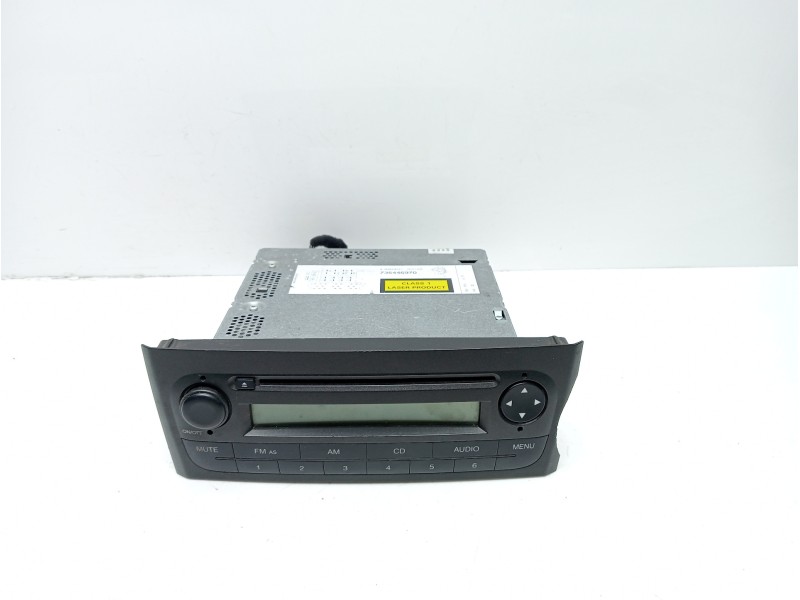 Recambio de sistema audio / radio cd para fiat punto (evo) (199) mylife referencia OEM IAM 735446970  