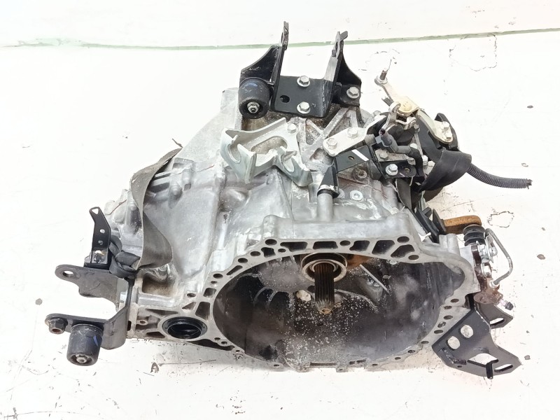Recambio de caja cambios para toyota avensis berlina (t25) 2.2 d-4d cat referencia OEM IAM 303002D150  
